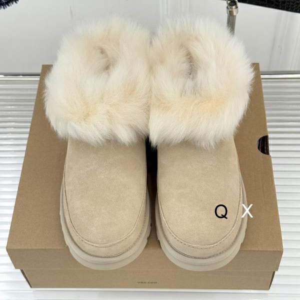 Picture of UGG Shoes _SKUUGGsz35-40JX100619693